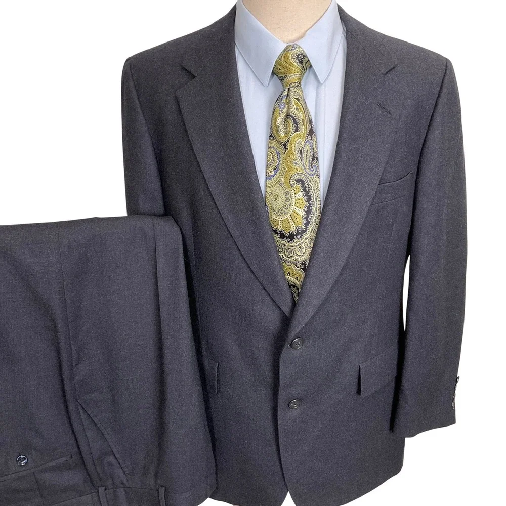 Hart Schaffner Marx Walkers Suit Mens 43R Charcoal‎ Gray 2-Piece Virgin Wool